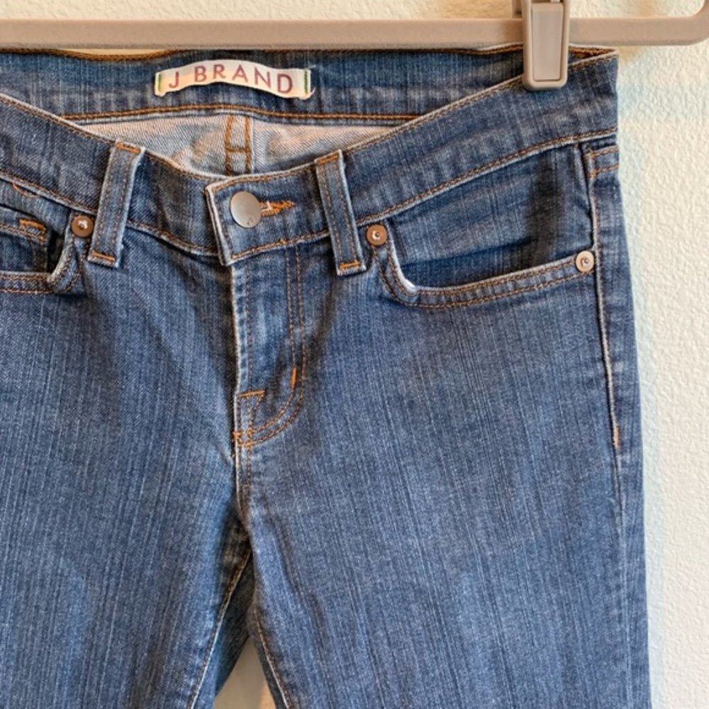 J Brand “914 Miner” Skinny Medium Wash Jeans - Picture 5 of 7